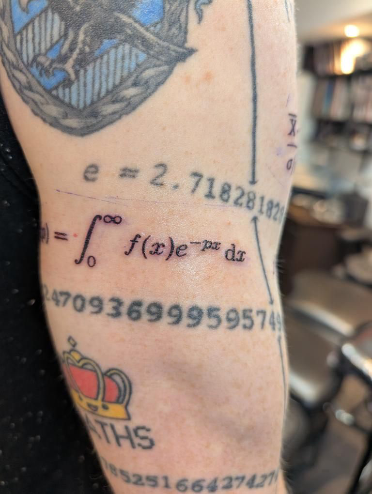 Dr Tom Crawford tweet media