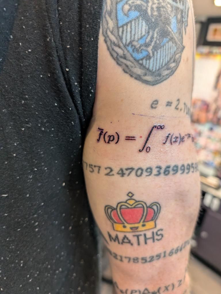 Dr Tom Crawford tweet media