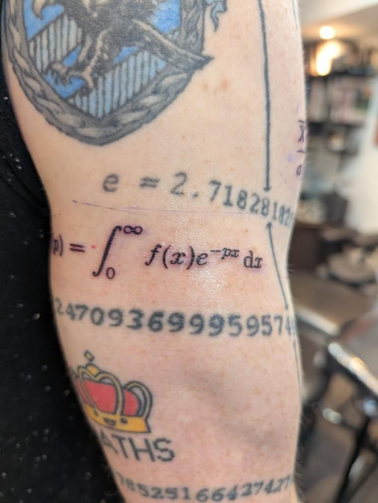 Dr Tom Crawford tweet media