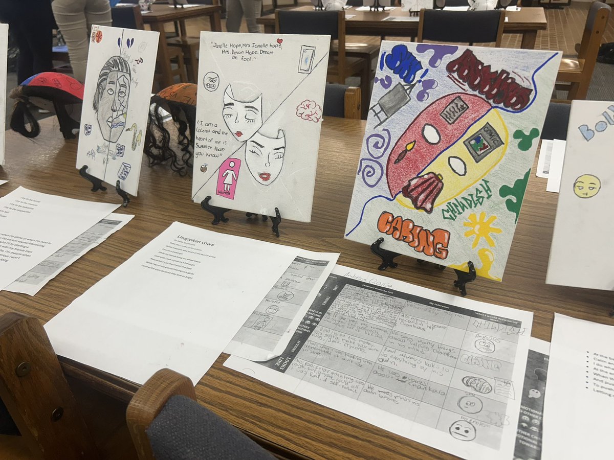 Holub Middle tweet media