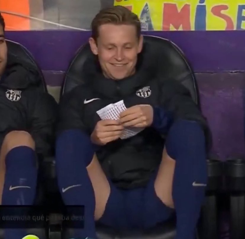 dejongass1 tweet media