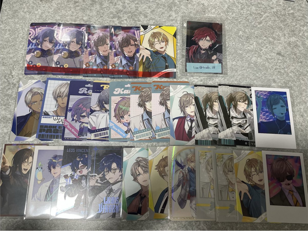 trade_08's tweet photo. 【交換/譲渡】 にじさんじ チェキ 特典

譲：画像1～4
求：リトリンor ~定価(希望額)+送料

赤線は交換のみ(リトリン内無印との交換不可)
画像3下段 or 画像4>画像3含む方優先

お気軽にお声がけください https://t.co/aHh1HTYXJJ