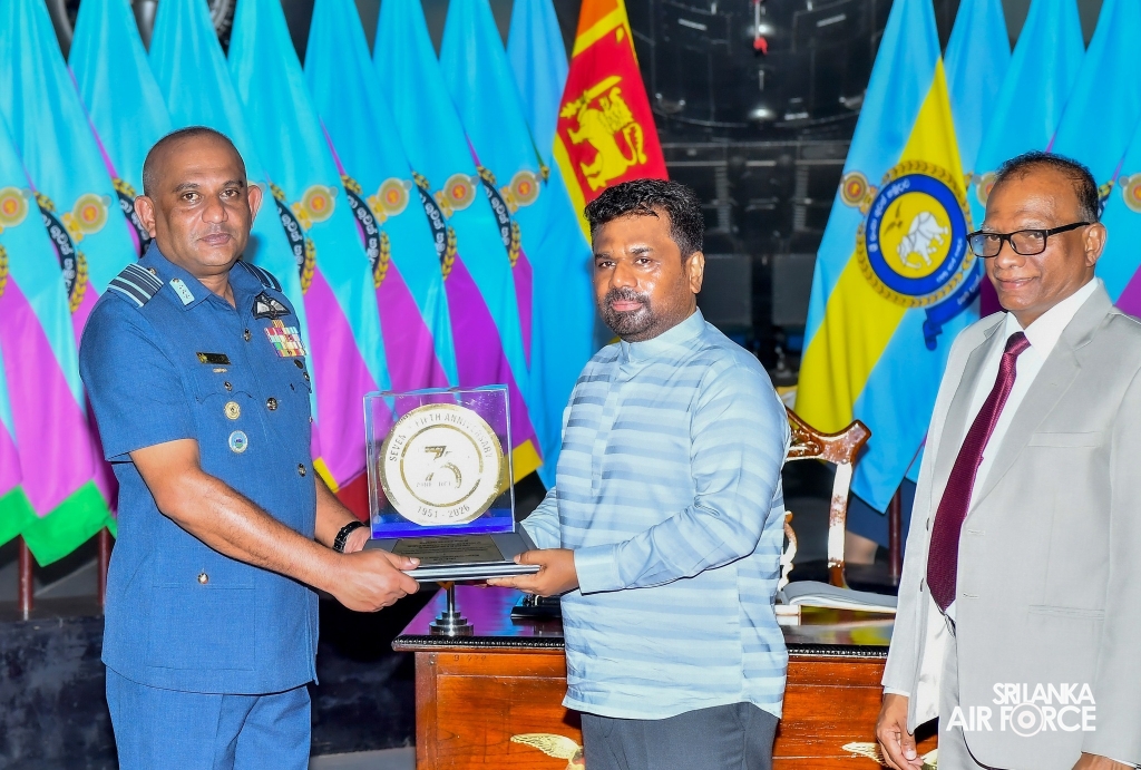 Sri Lanka Air Force tweet media