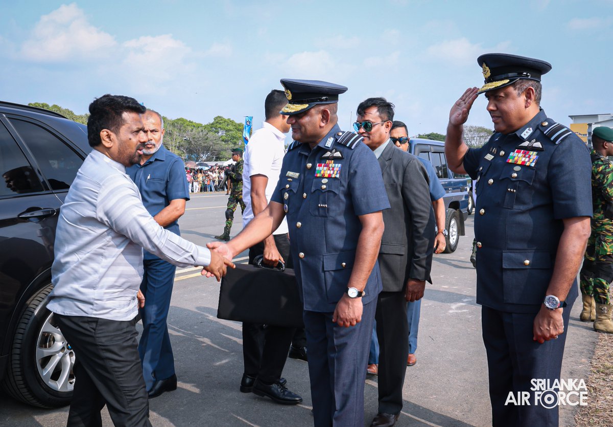 Sri Lanka Air Force tweet media