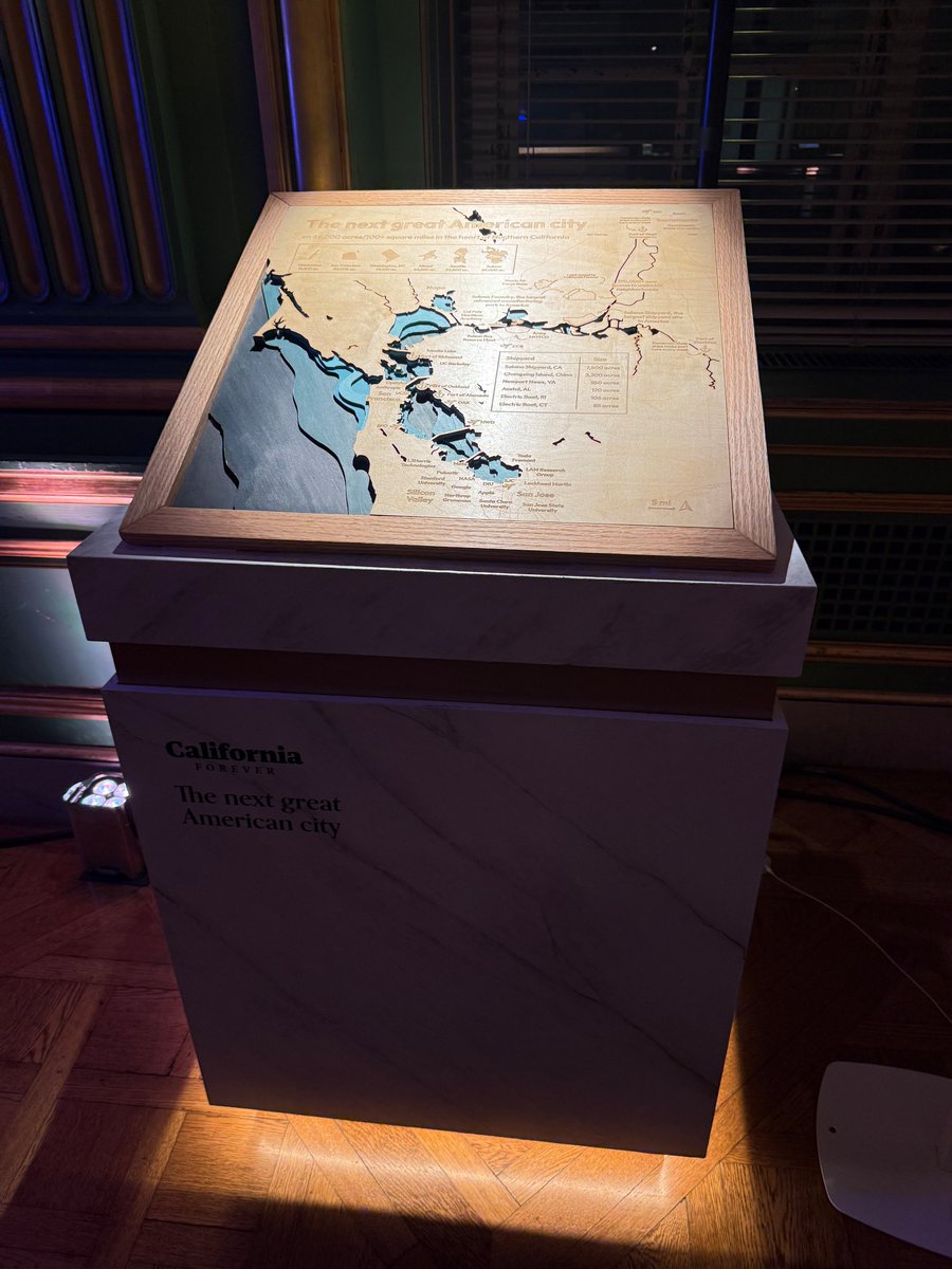 SeanCGilfillan's tweet image. Last two pics from the American Dynamism Summit. @SkydioHQ looks like a badass Robocop and its the slickest drone launcher I've ever seen. Plus @CAForever HAS to happen. Given the threat we face directly to our West, we have to build America's largest shipyard and advanced