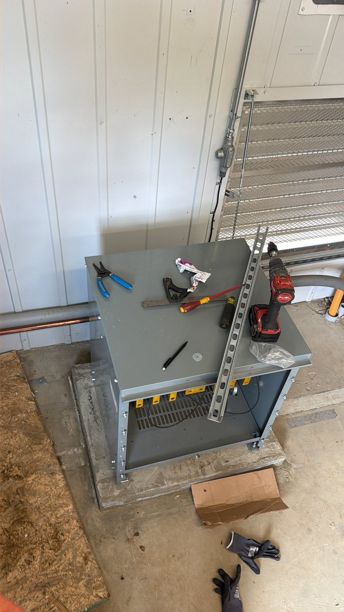 Jason Walls tweet media