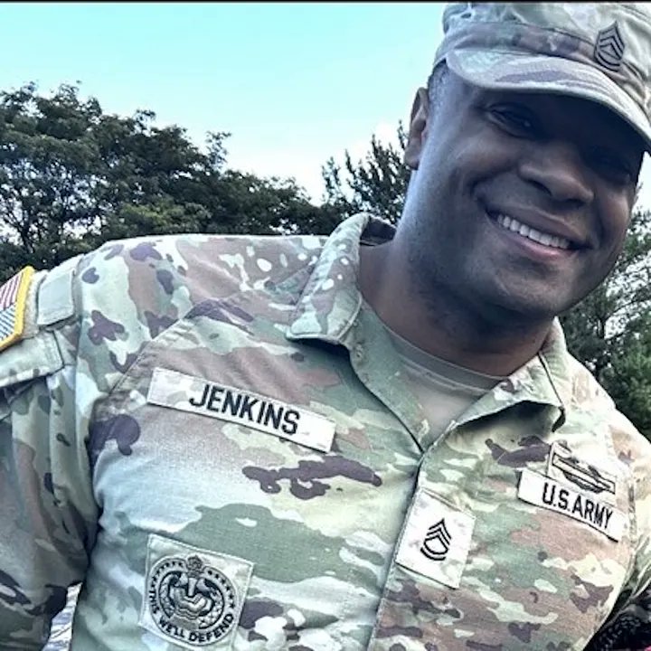 Foreclosure.com tweet media