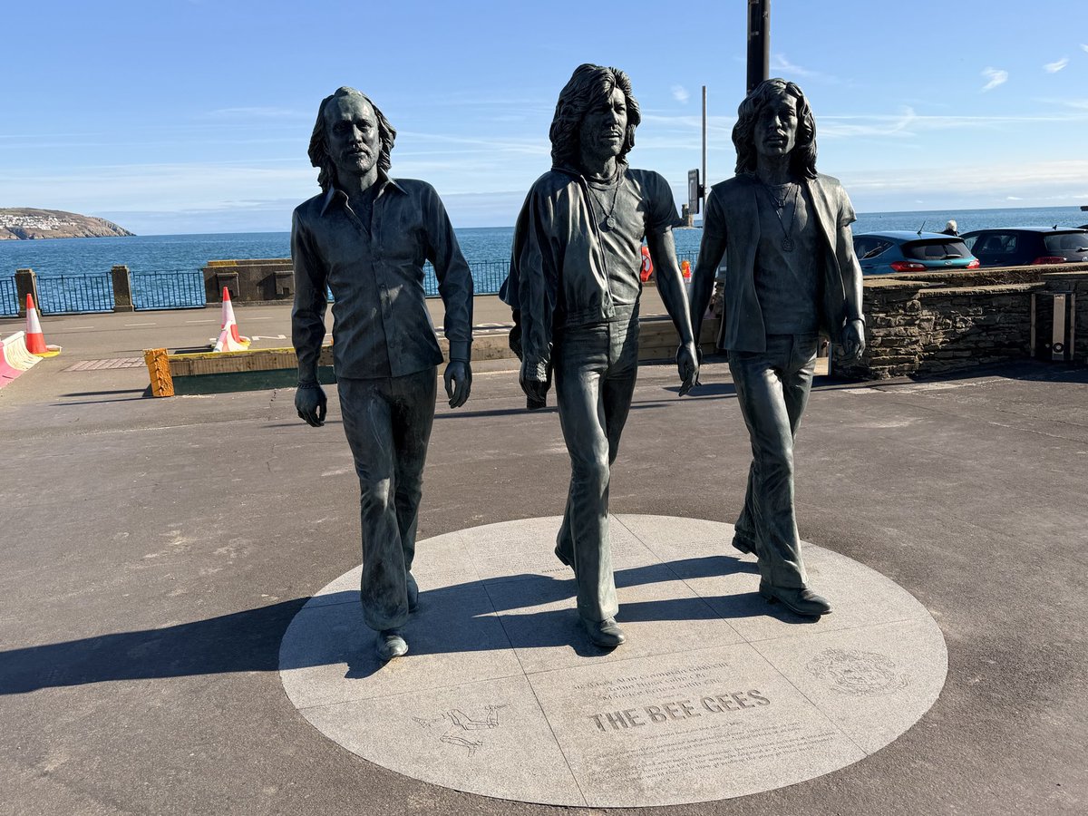 David Hillier tweet media