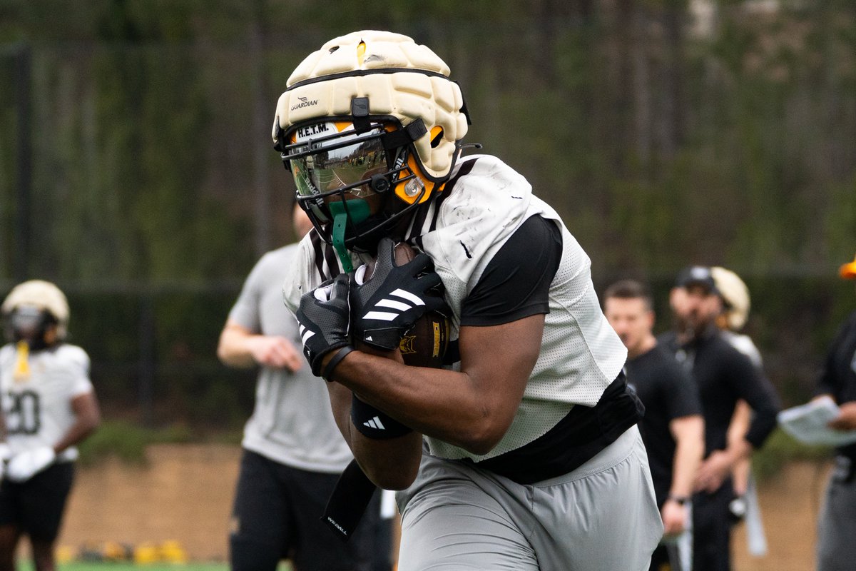 Kennesaw State Football tweet media