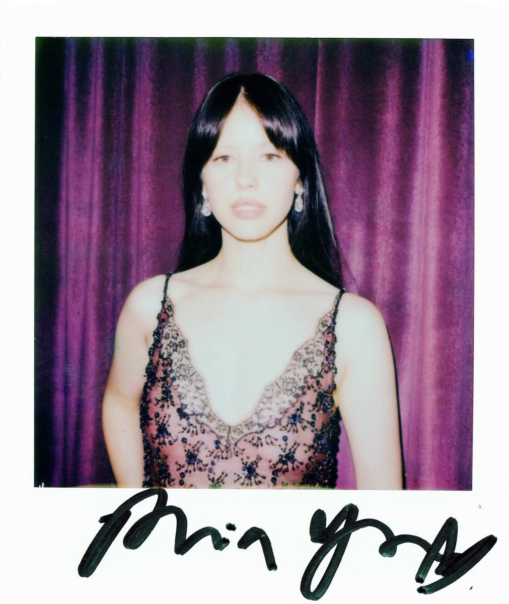 Mia Goth Updates tweet media