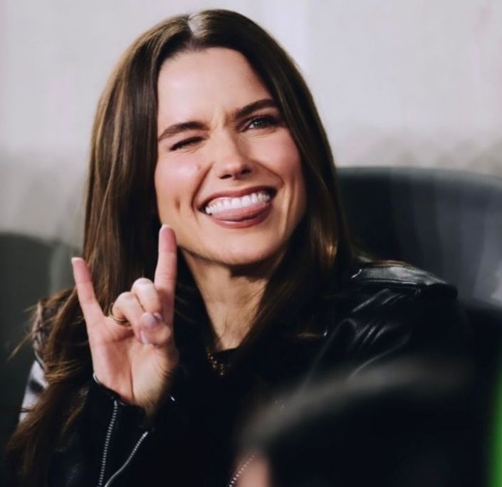 𝑹𝒆𝒃𝒆𝒄𝒄𝒂 𝑱𝒐𝒉𝒏𝒔𝒐𝒏 tweet media