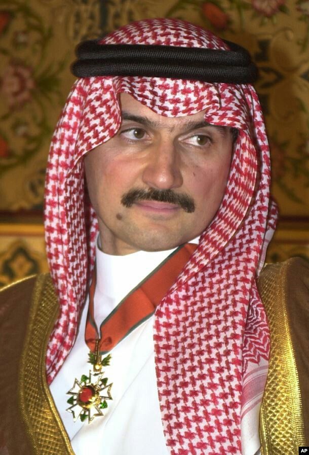 Premiu1uy's tweet photo. صباحاؤكم ثقة لا تتزعزع.. وأفعالٌ تتحدث عن نفسها! ✨🤝
​بعد أن تشرفنا بتسليم المستفيد الأول مبلغ:
💰 [ 350,000 ريــال سعـودي ] 💰
(كما يظهر في كتلـوج المصداقية الخاص بنا) 📂💎
​نعلن أن القادم "بعد صلاة الفجر" يحمل معه فصلاً جديداً من العطاء.. ⏳🕊️
المبالغ المتبقية من النصف مليون تنتظر من يقتنصها! 💸🚀
​قبل أن يُرفع أذان الفجر.. ثبّت حضورك:
1️⃣ متابعة (لأن اسمك قد يكون القادم) ✅
2️⃣ ريتويت للفخامة والمصداقية 🔃
3️⃣ اكتب "تم" أو دعوة صادقة في هذا الوقت الفضيل 👇
​"ننام على وعـد.. ونصحو على رزقٍ وفير بإذن الله." 🌙🤲
​#مسابقة_نصف_مليون #تم_الاستلام #كتلوج_الفخامة #فجر_الجوائز