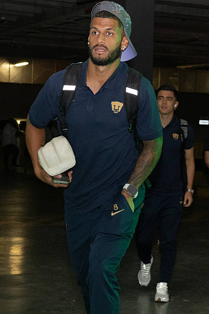 📲 <a href="/CantaloCamacho/">Cántalo Camacho</a>: José Luis Caicedo deja Pumas en venta definitiva por 4 MDD.