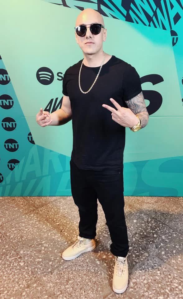 ForteRealta's tweet photo. Nada mal para un Vato Loco que salió de Azcapotzalco!😎🏆🥇🇲🇽

#forterealta #rap #rapmexicano #spotify https://t.co/nqn0BLelip