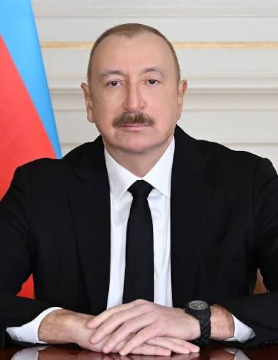 #Aliyev bak düşme haa.

Yanlış yoldasın.