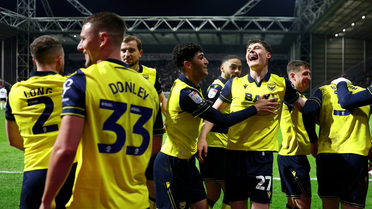 TimWalkerOUFC's tweet photo. This picture….. https://t.co/8wbrbpljPf