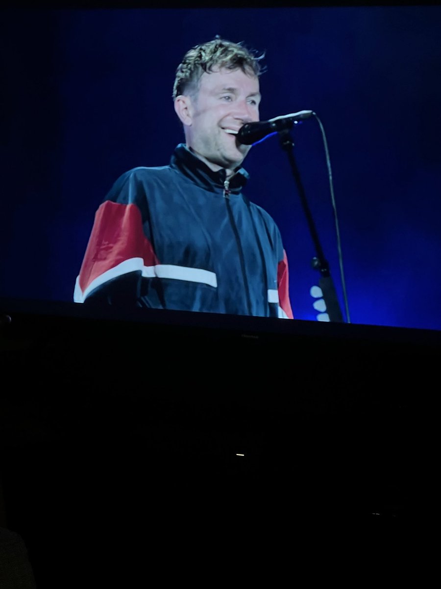 Anne-Marie M tweet media