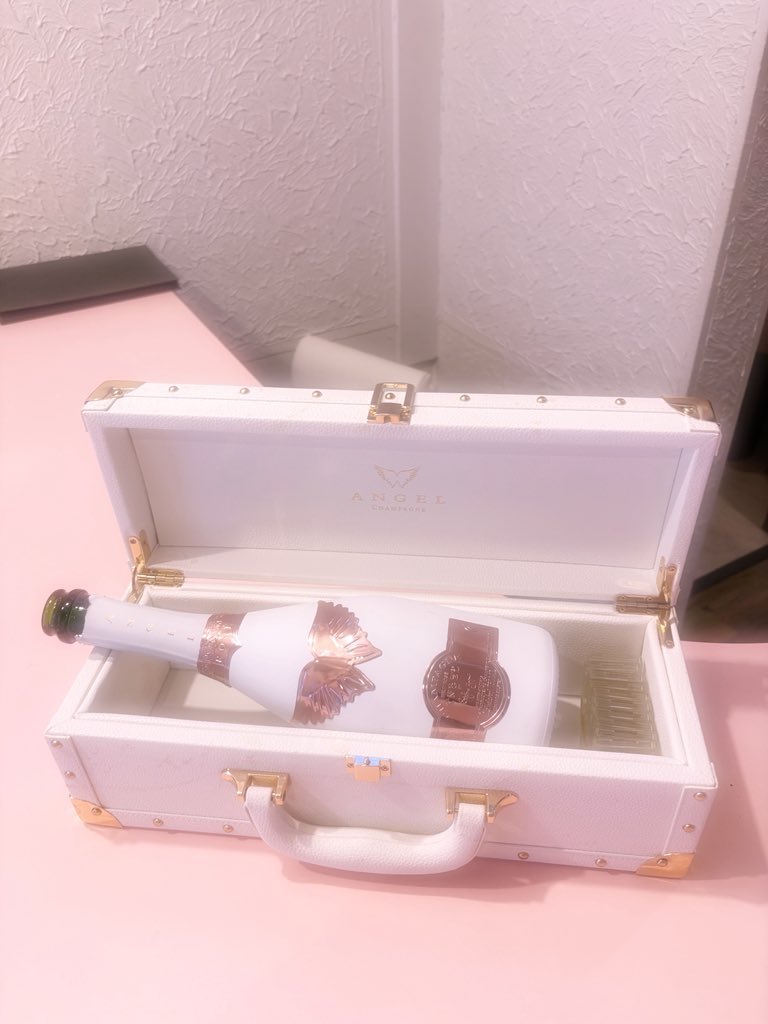 あおい🧊【パチスロバーはぐるま】 tweet media