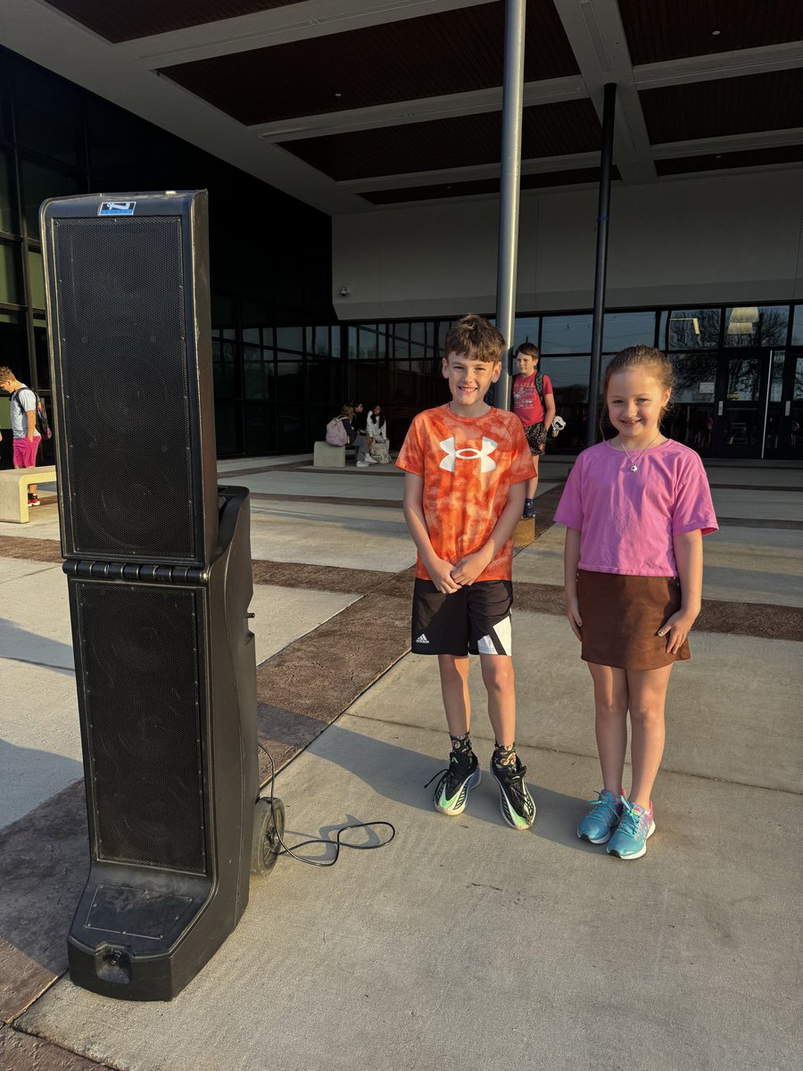 Ashley Pondrom tweet media