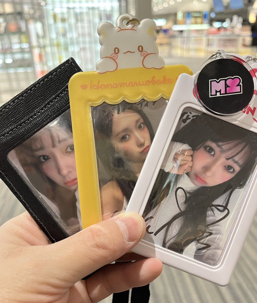 madeindaisuki1's tweet photo. 3/7、3/8ペンサ楽しみやー😋♡
行ってきまーす!!
#MADEIN
#MiU
#SuperObvious https://t.co/ZIdB9M6xZ6