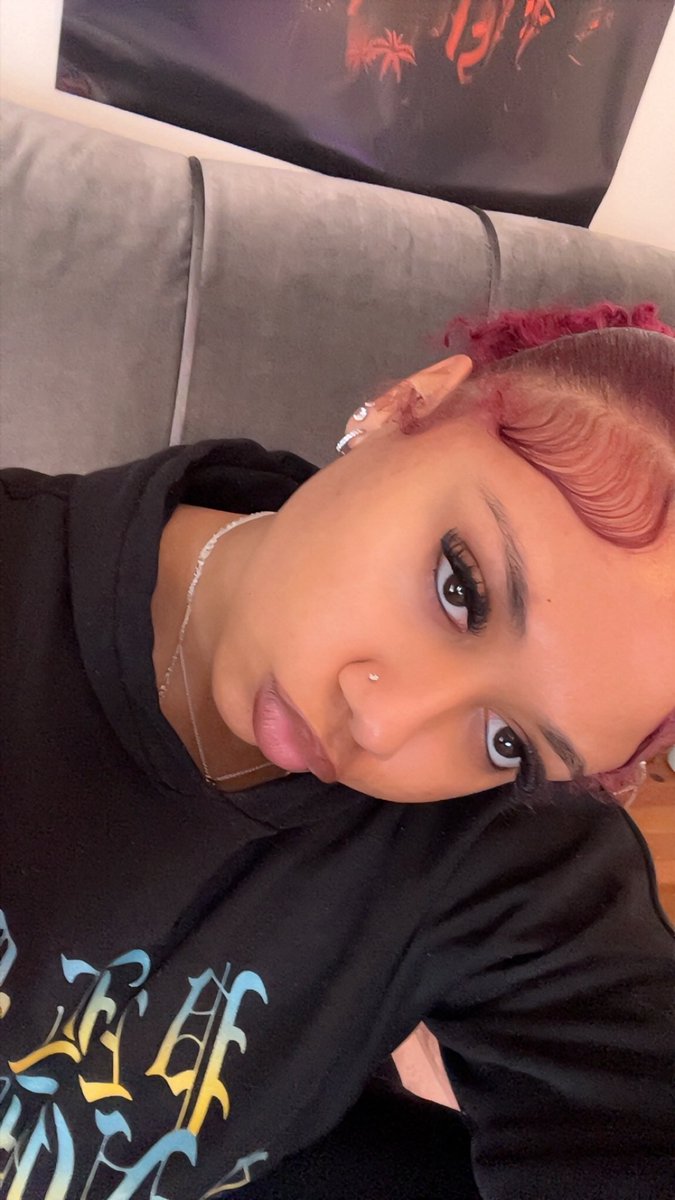 alexis of shedtwt ⋆‧°𓏲ּ𝄢 tweet media