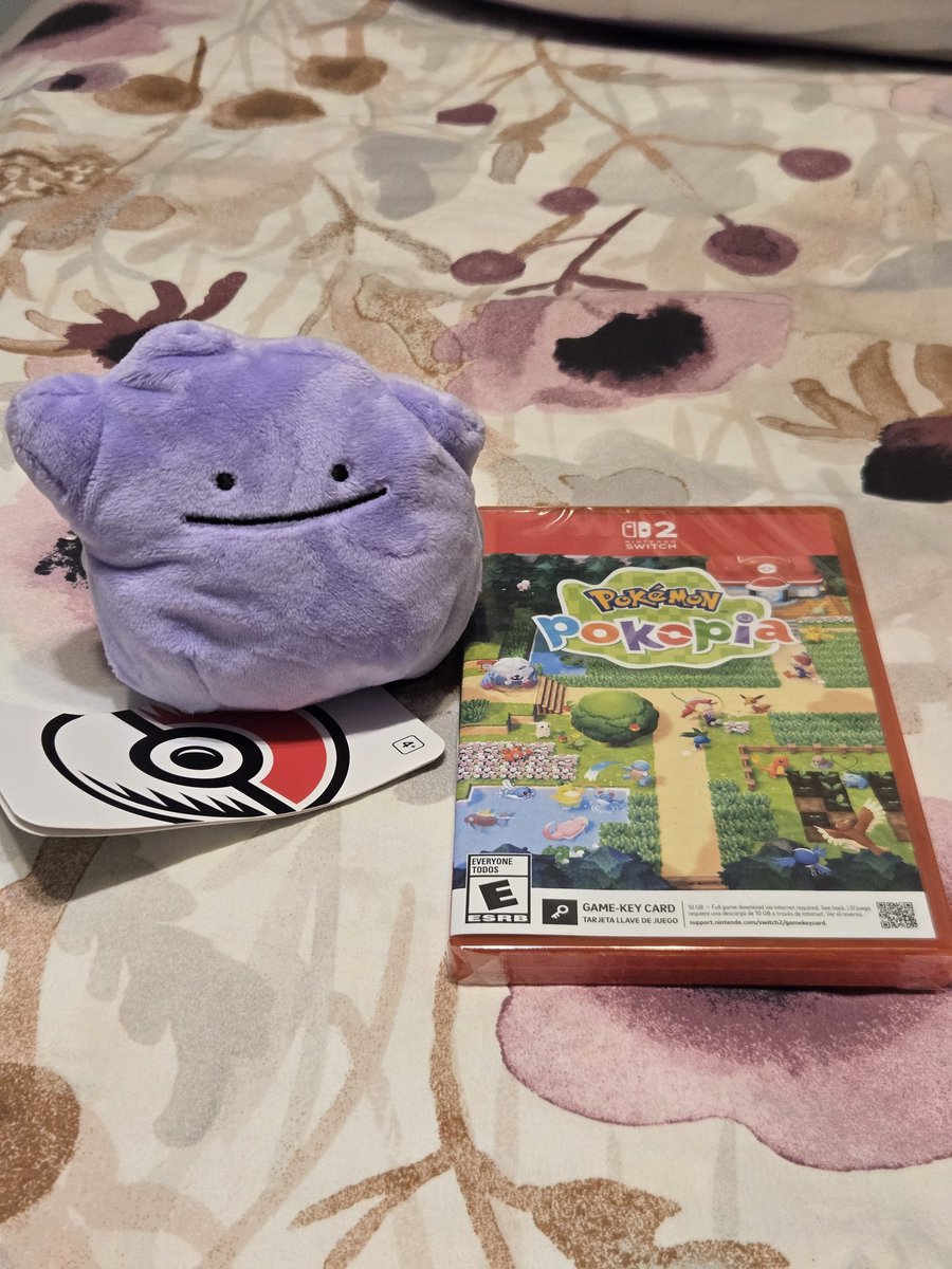 Galaxzlol 🌌 tweet media