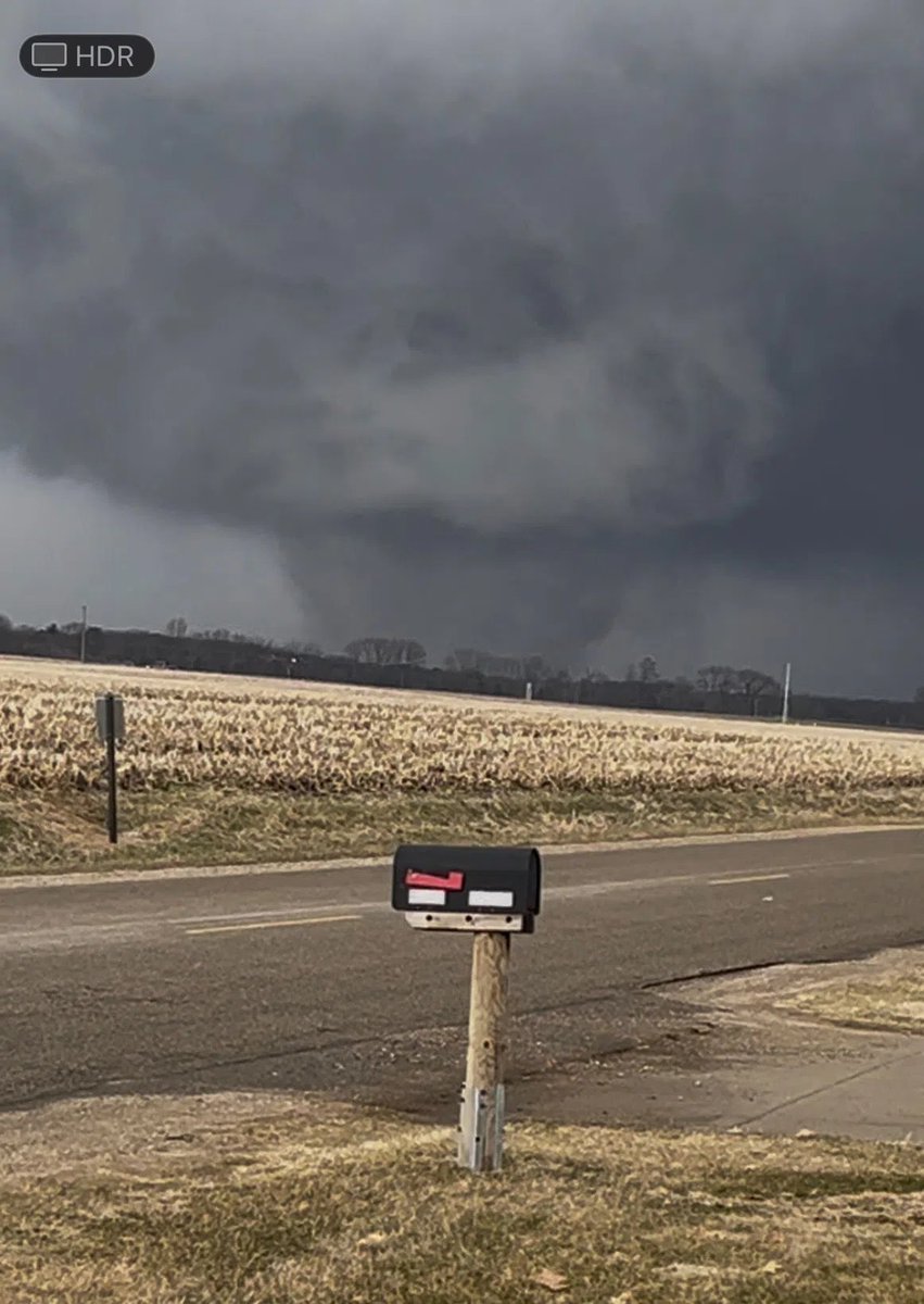 WillWWMT's tweet image. Image of the Three Rivers tornado as it moved east out of town from Todd Hunter. He said the constant sound was remarkable. #MIwx