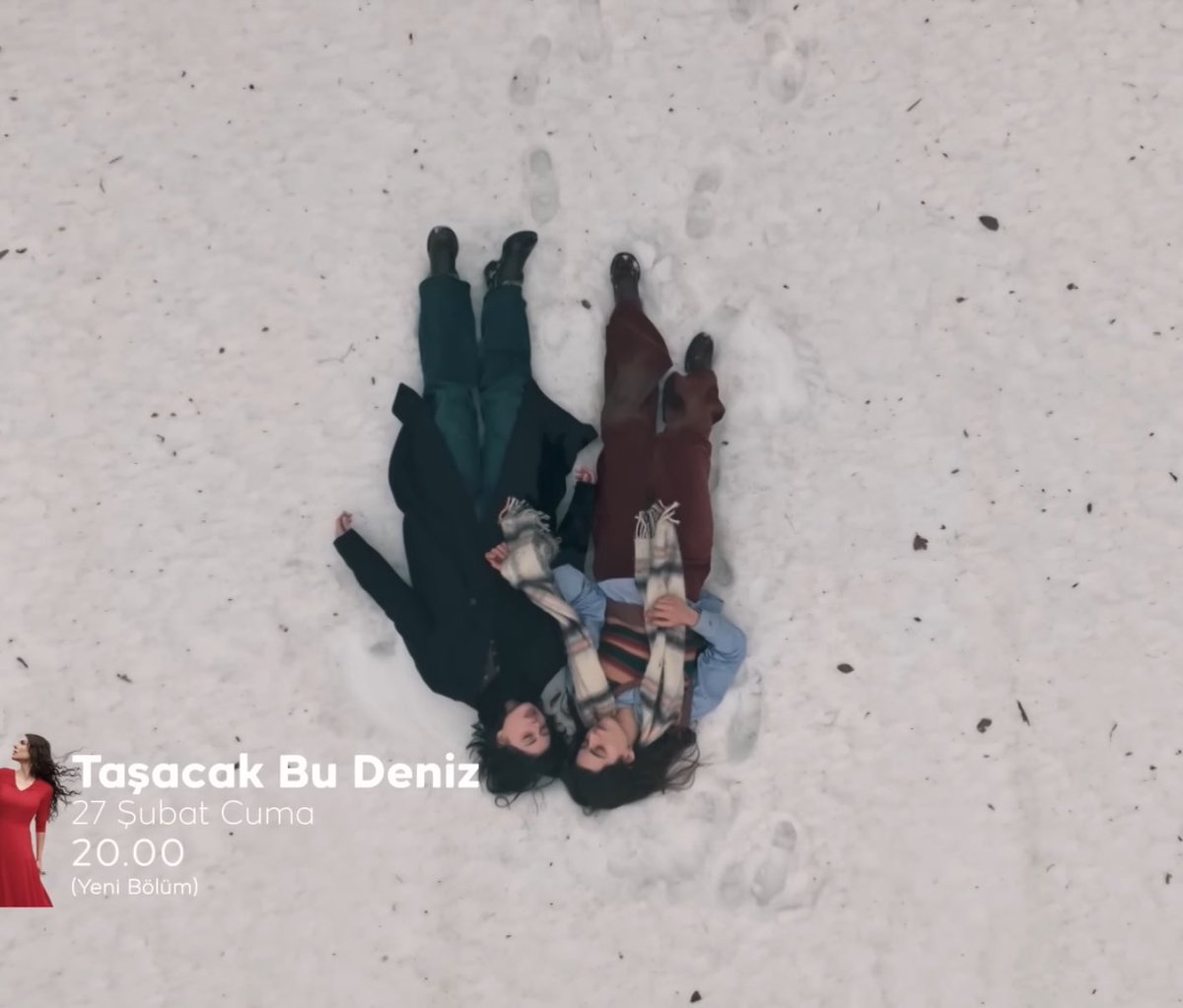 stitchME_'s tweet photo. Sagdaki 20. Bolumden soldaki 20. Bolum fragmanindan ayak izlerini editle silmisler, ben oraya nasil geldiler falan izlemek isterdim. Duygu aktarimi sıfır olan bir bolumdu boluk porcuk🥺 aglamak istiyordumm ama drami alamadimm #TasacakBuDeniz https://t.co/CECEanczzs