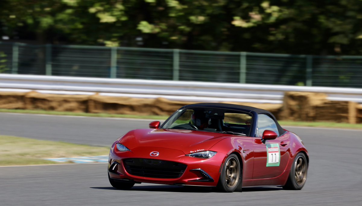 ND TakaTaka ニダボォォ tweet media