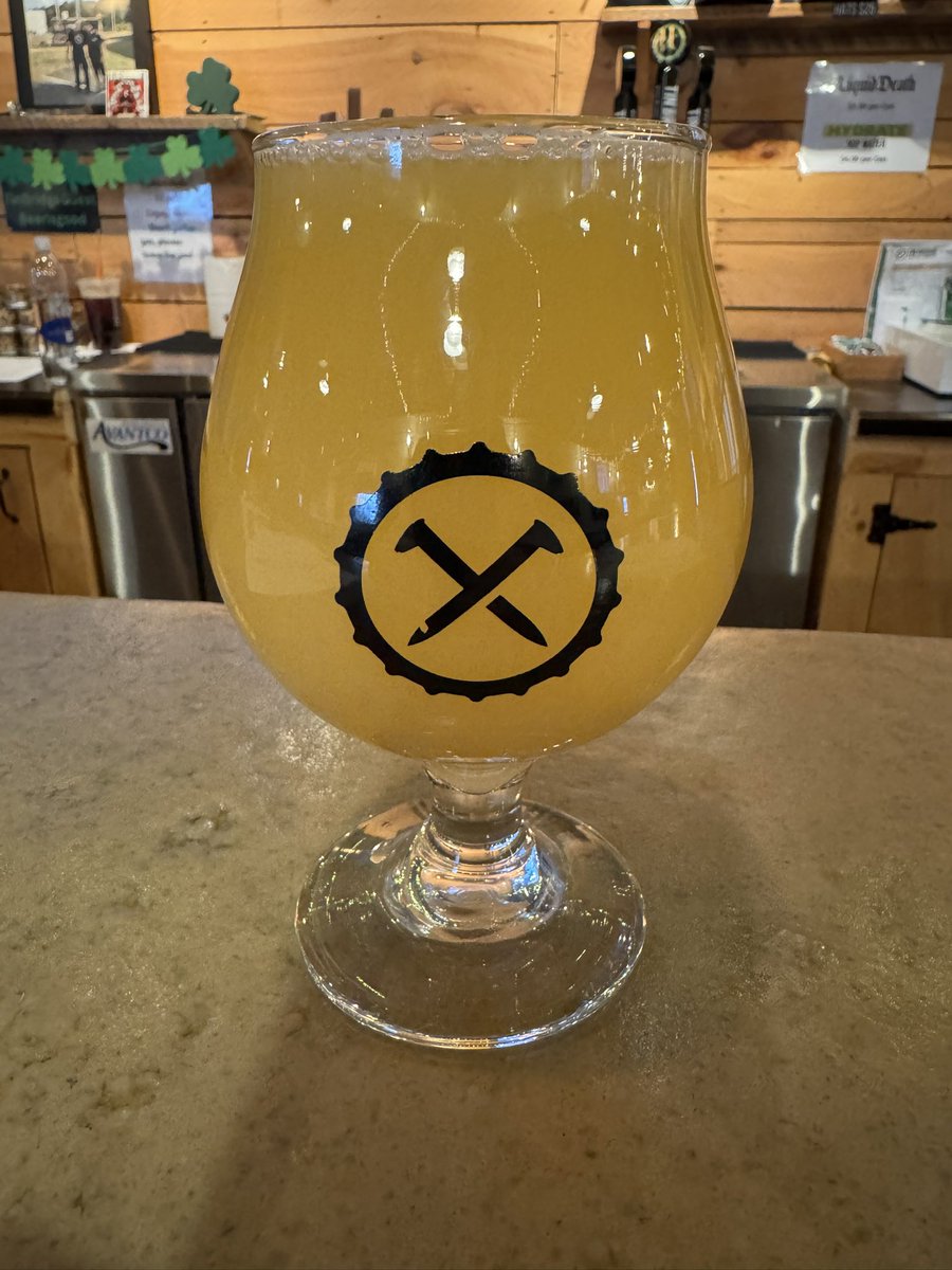 Stopped by my fav local brewery tin bridge today!  Orange haze, citra based infused with a light orange zest. Delicious. Plus bonus Spanish food truck today