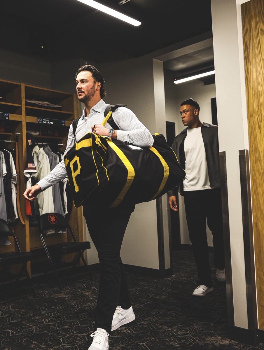 ReRackNetwork tweet media