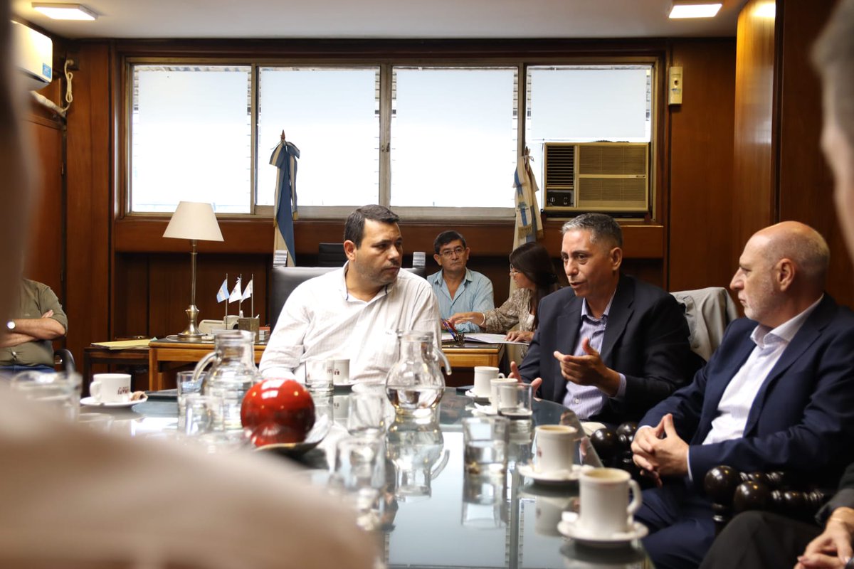 GastonEGGomez's tweet photo. Hoy se llevó adelante la reunión constitutiva de la Comisión Especial para el Estudio, Evaluación y Reforma del Código de Planeamiento Urbano del Honorable Concejo Deliberante de San Miguel de Tucumán, que quedó formalmente constituida para iniciar este importante trabajo. https://t.co/McvOdov376