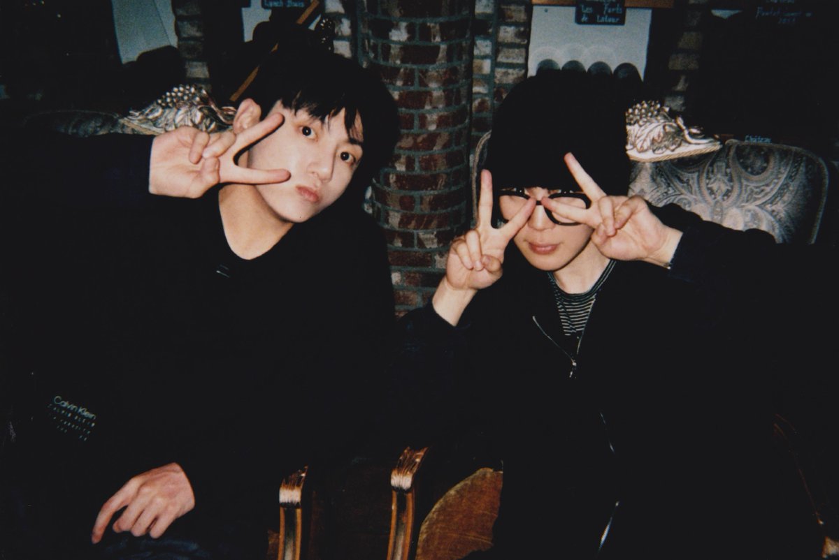 POWER HOUR IS HERE 📢

🏆 Favorite On Screen
— “Are You Sure?!”

🏆 Favorite TikTok Dance
— “MONA LISA”

🏆 Favorite K-Pop Collab
— “Sweet Dreams”

Voting is available for 🇺🇸🇨🇦🇲🇽🇦🇺🇳🇿: iheart.com/music-awards/