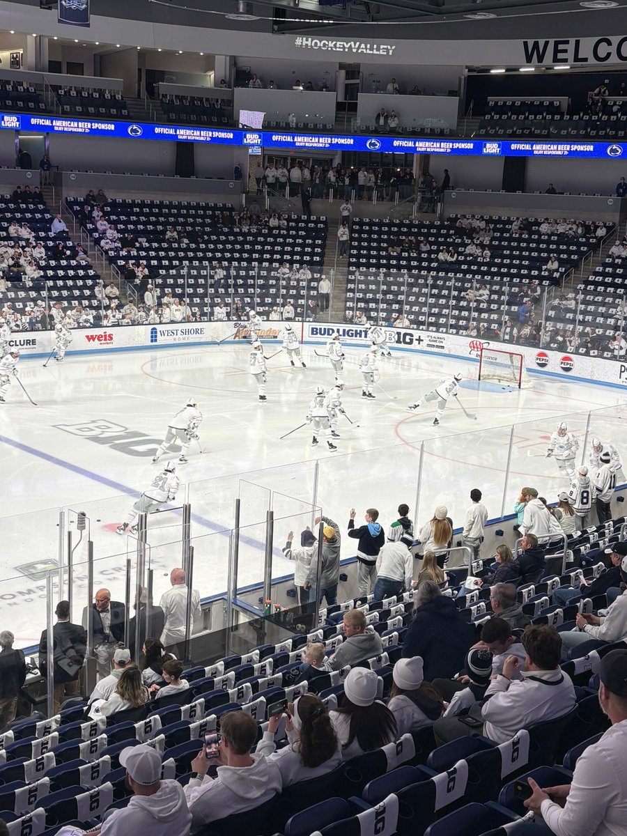 Brian Posick tweet media