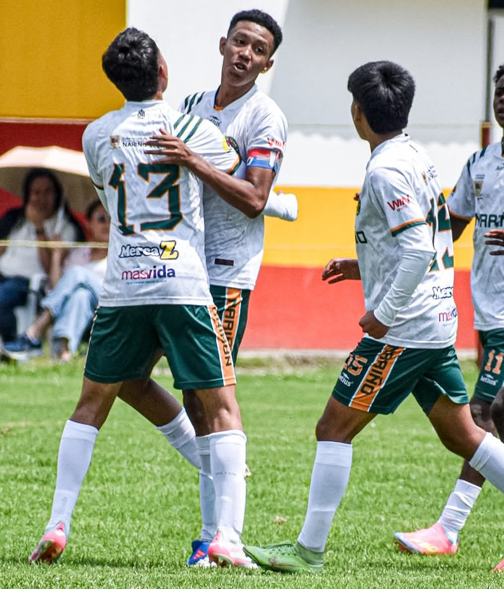 Nariño venció hoy 7-0 a Arauca en la fecha 4 de la Copa Win Sports 2026 Sub-15, fase clasificatoria, Grupo 6. El equipo dirigido por Carlos Rendón suma 12 puntos. Antes derrotó a Norte de Santander (4-1), Guaviare (5-1) y Amazonas (2-1). Mañana enfrenta a Casanare (11:00 a.m.).