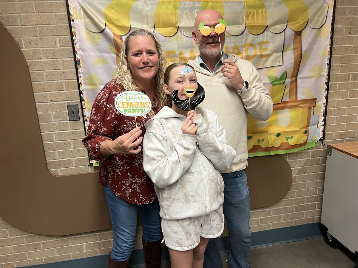 Rockbrook Bulldogs tweet media