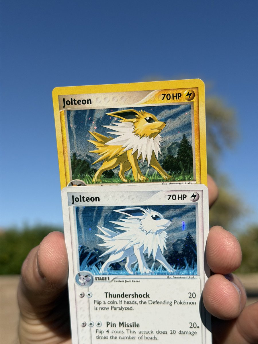 machooch1969's tweet photo. Ghost Jolteon always looks so shocking⚡️⚡️👻 Hopefully Pokémon will start to make some Ghost rare cards or implement it into future games🤝 Imagine using these in battle!!!!
Jolteon 003/017 POP Series 3
#jolteon #jolteon⚡ #sunbleached #pokemon #pokemoncommunity https://t.co/Grb6ItgYmE