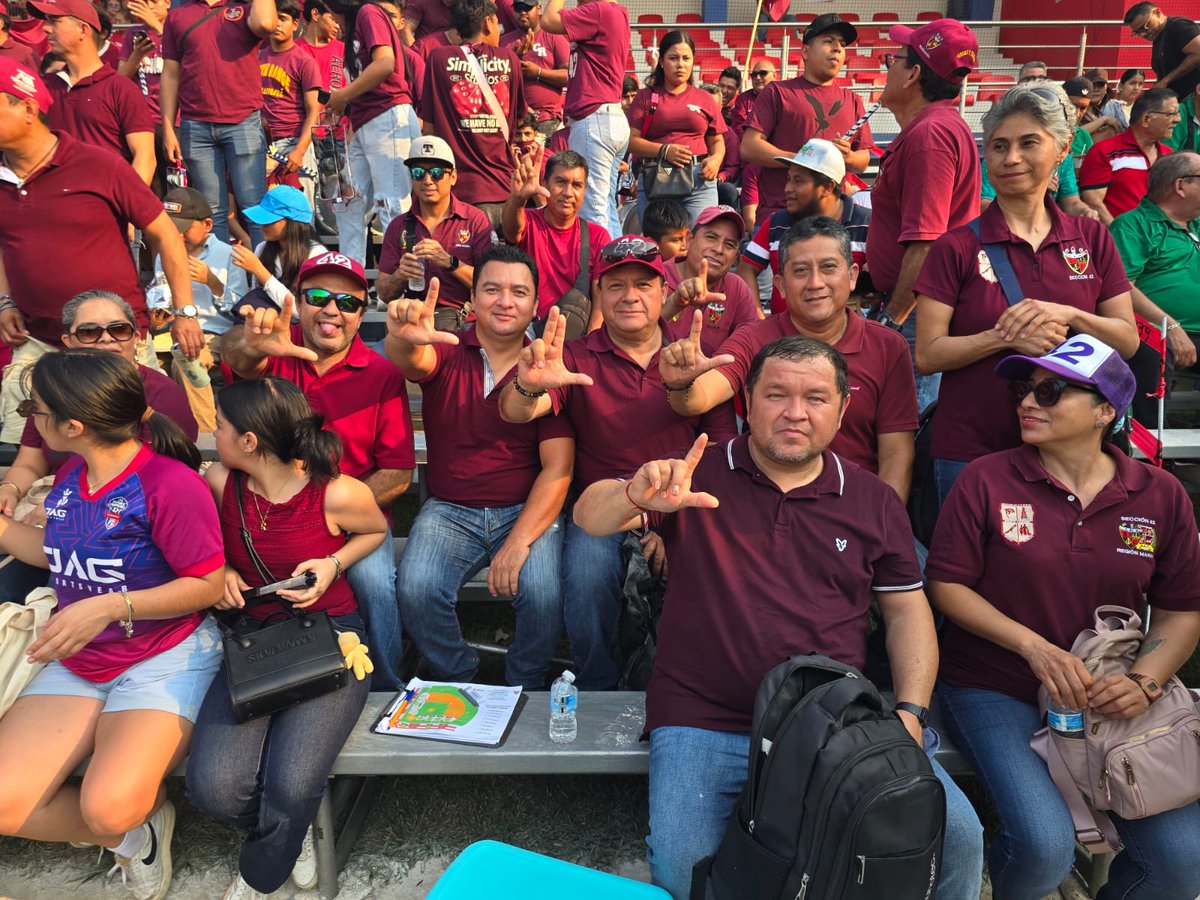 SAURON_BLACK's tweet photo. La unidad es más que un solo punto de convergencia, es familia, alegría y sentimientos de pertenencia. Todo es posible porque hay liderazgo y dirección de nuestro líder nacional Ing. Ricardo Aldana Prieto y nuestro amigo líder @lgps03101 https://t.co/YMjY7YVyMV