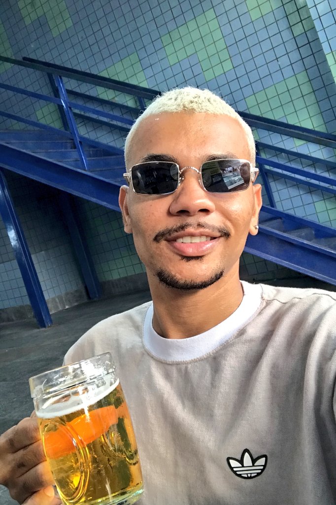 Novinho86240780's tweet photo. Sorriso leve, mente tranquila e coração em paz.” https://t.co/1QXr6IJ0jB