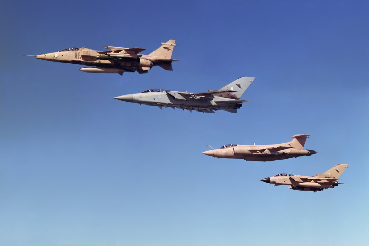 Ian Black tweet media