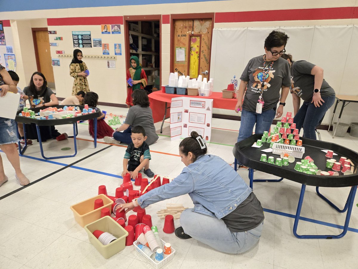 Rebecca Ross tweet media