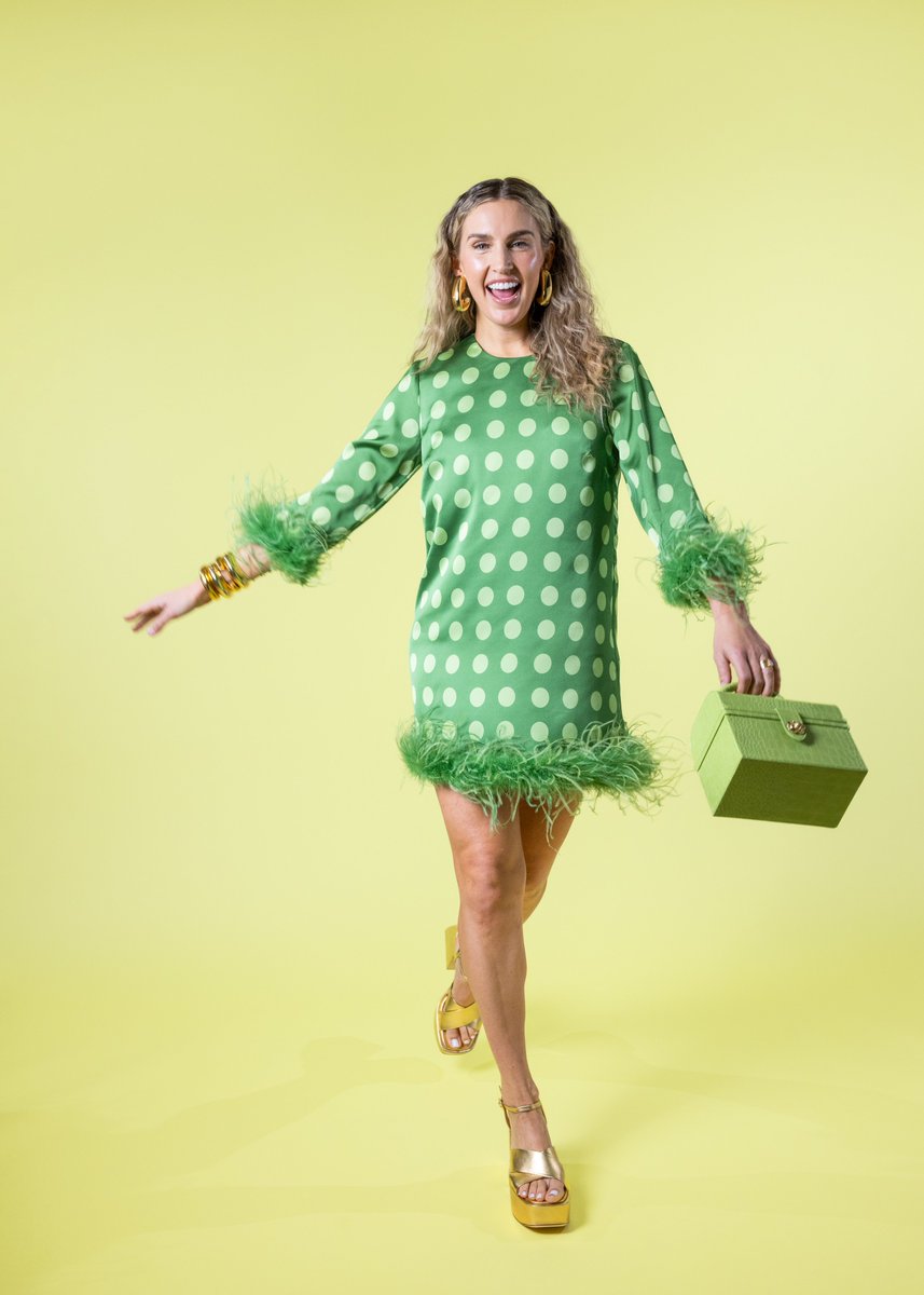 Dillard's tweet media