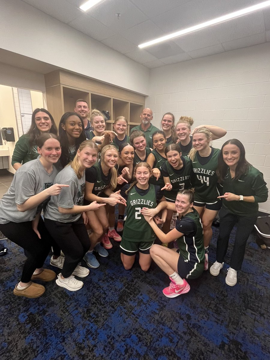 CVHS Grizzly Athletics tweet media