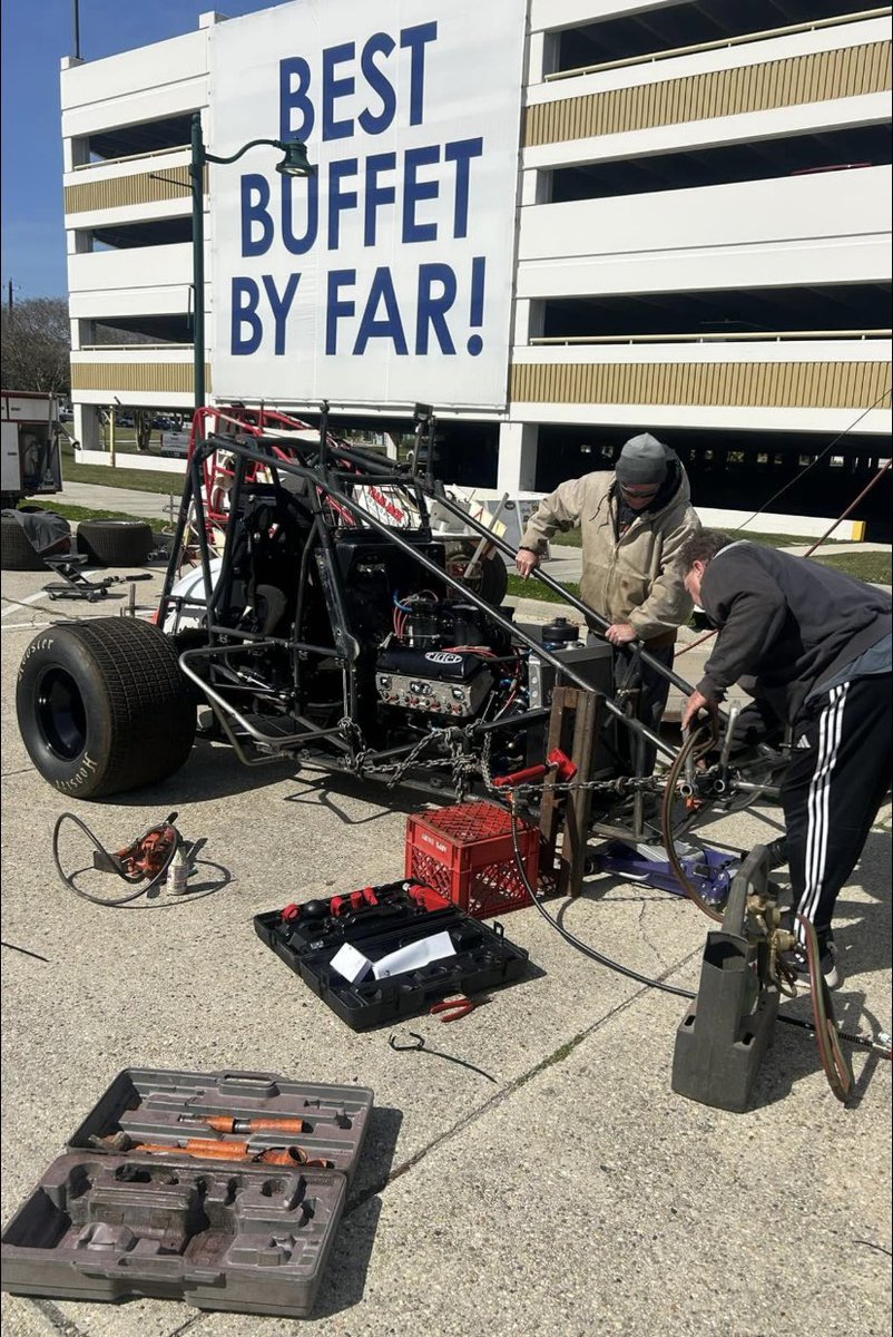 Danny Smith tweet media