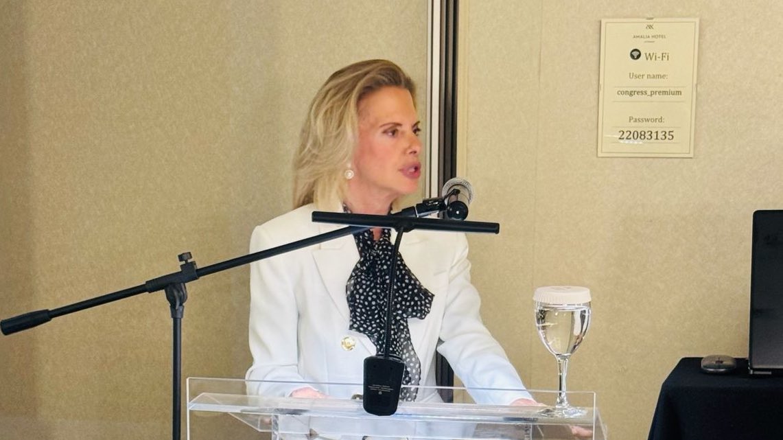 Eliza Vozemberg MEP tweet media