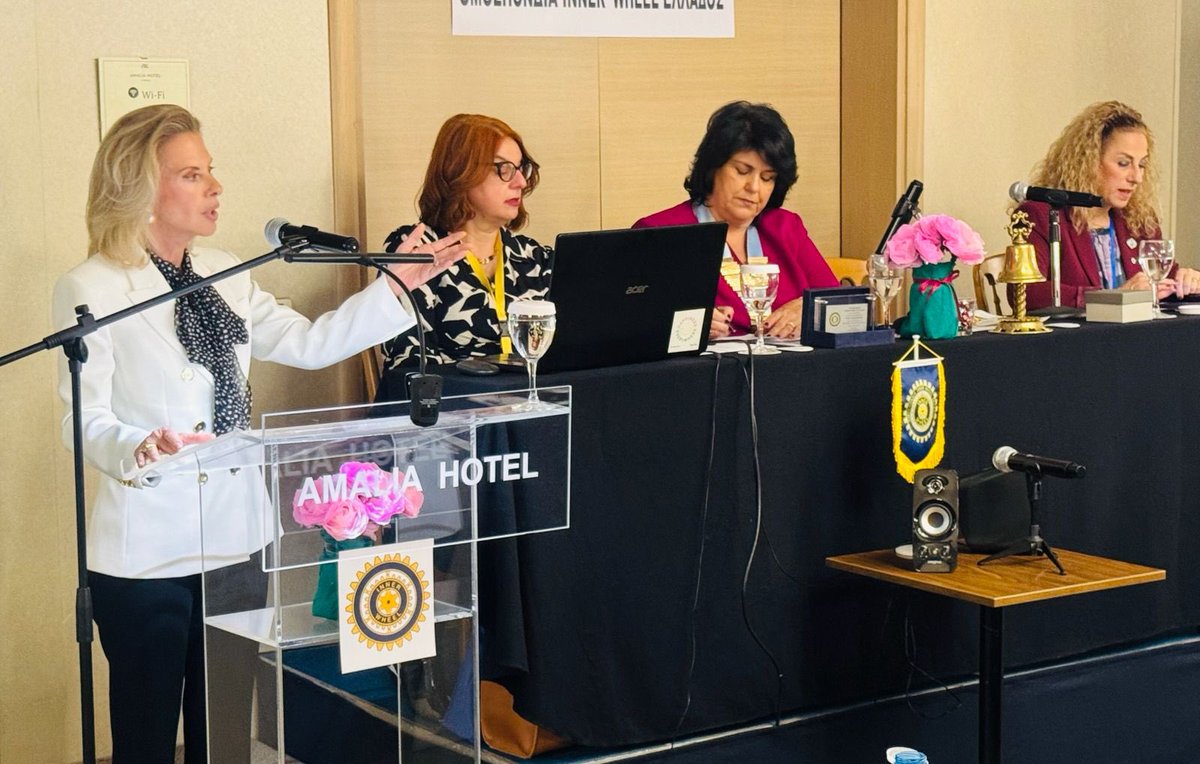 Eliza Vozemberg MEP tweet media