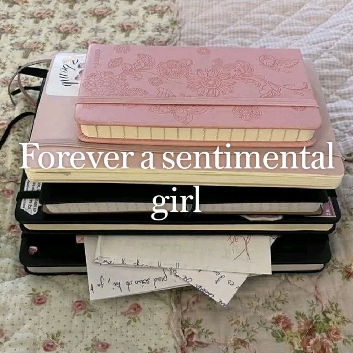 ଘ(੭*ˊᵕˋ)੭* ੈ♡‧₊˚ (@polkadtts) on Twitter photo 