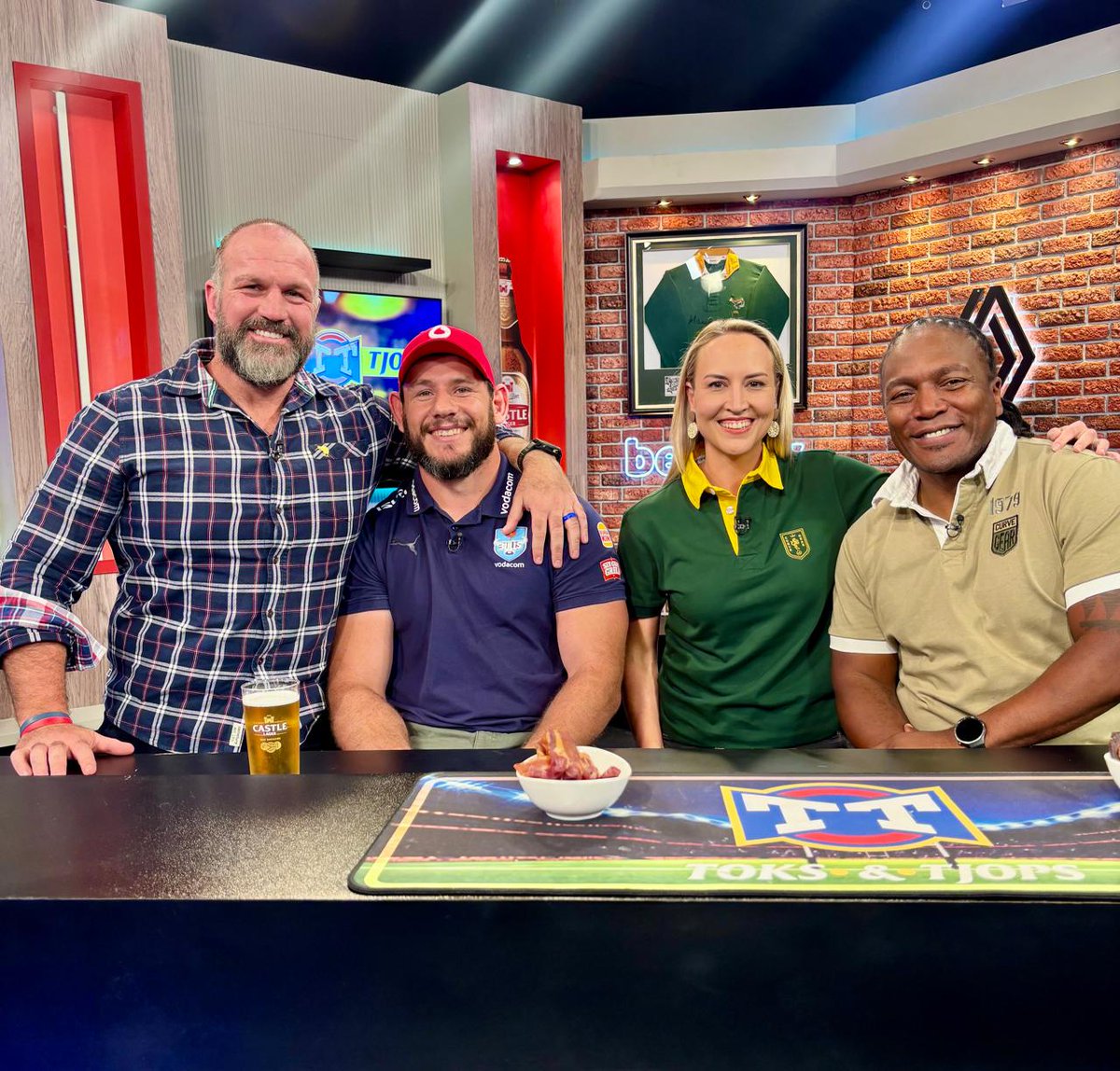 Toks 'n Tjops tweet media