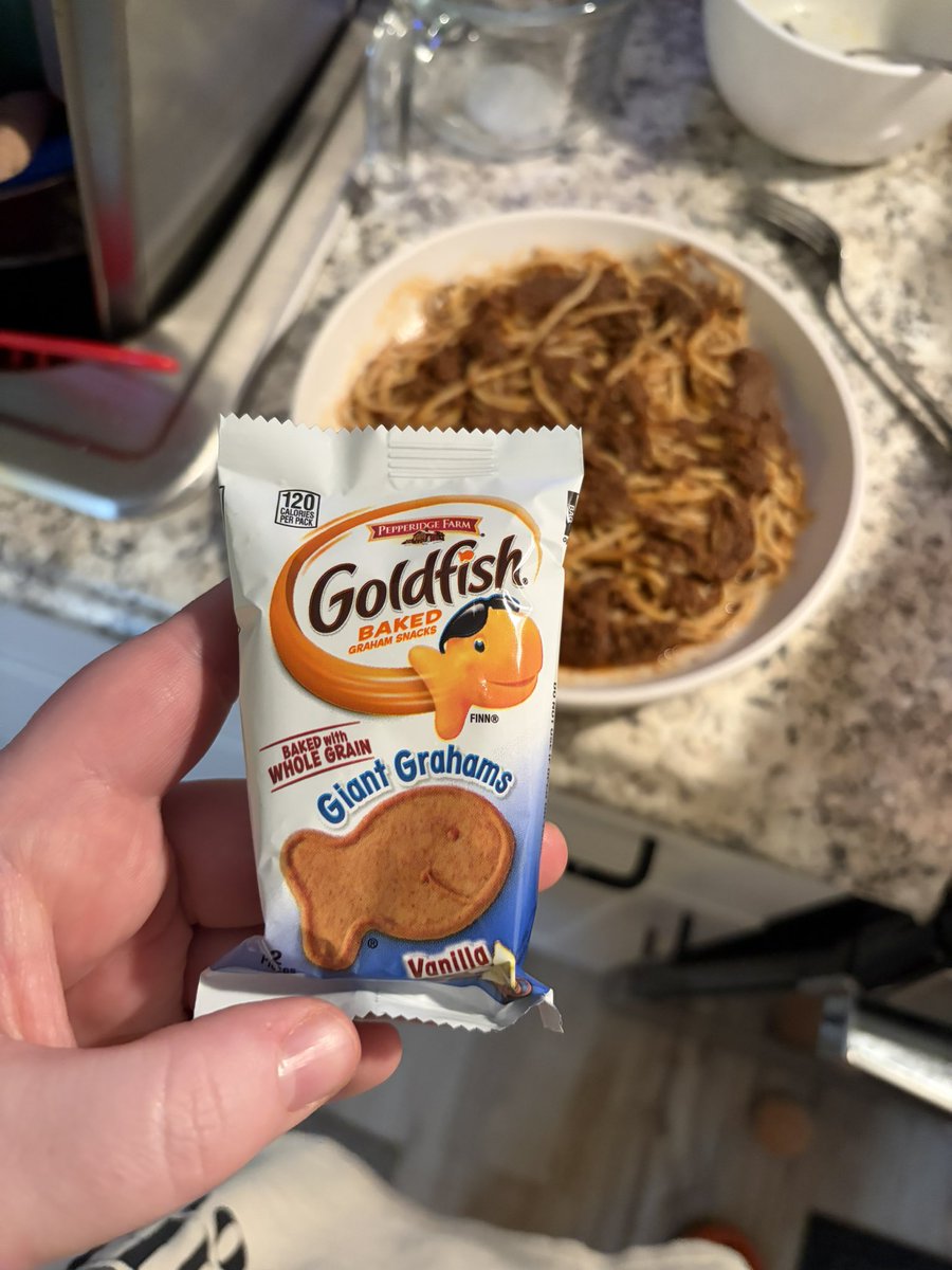 there’s a snake in my boot 🐍🤠 tweet media