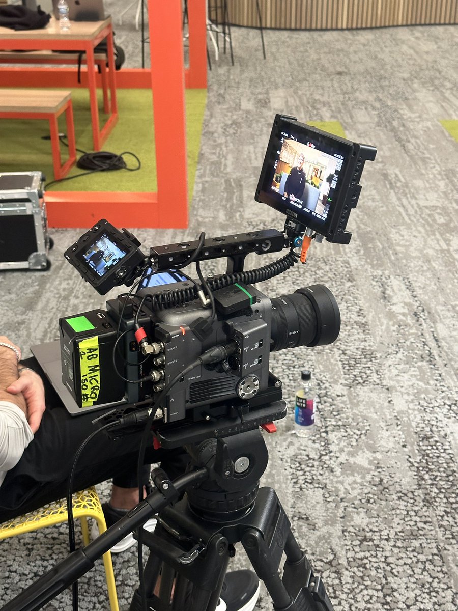 Hunter Weiss tweet media